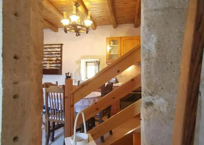 A Romantic House For Two